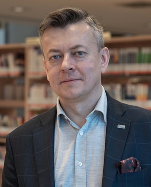 dr hab. Jacek Strojny